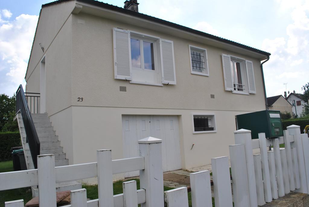2 Bed House Near Disneyland Paris Montry Exteriör bild