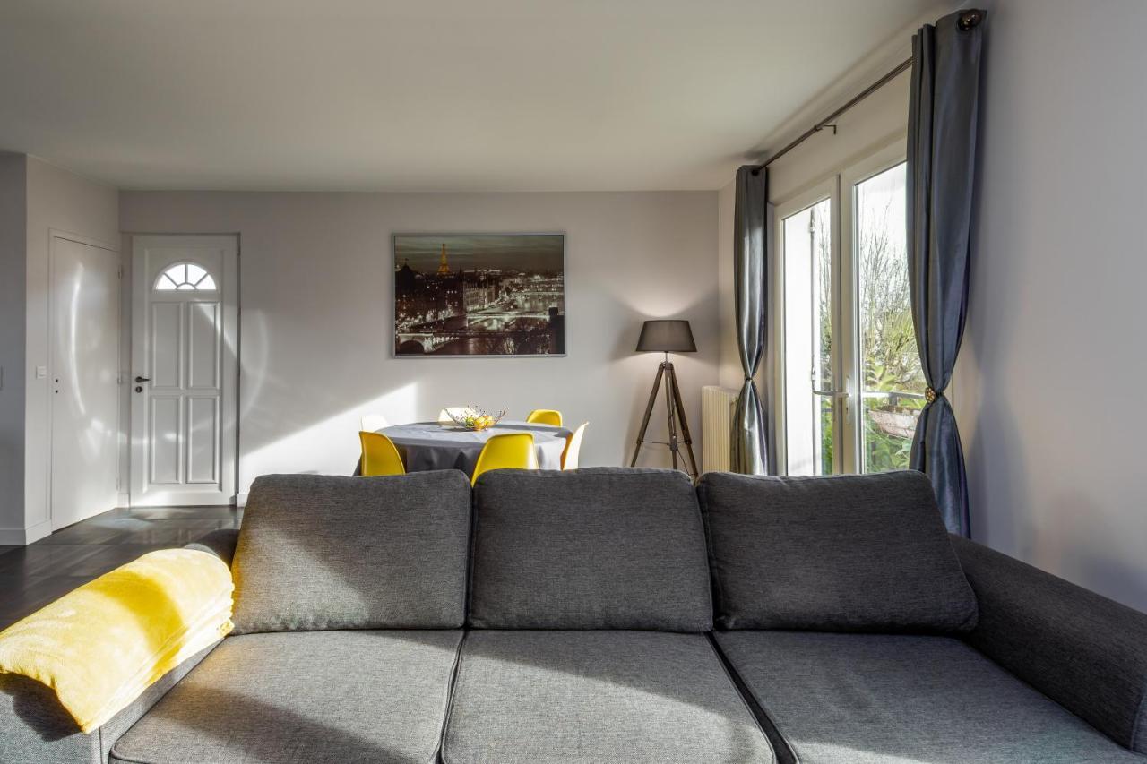 2 Bed House Near Disneyland Paris Montry Exteriör bild