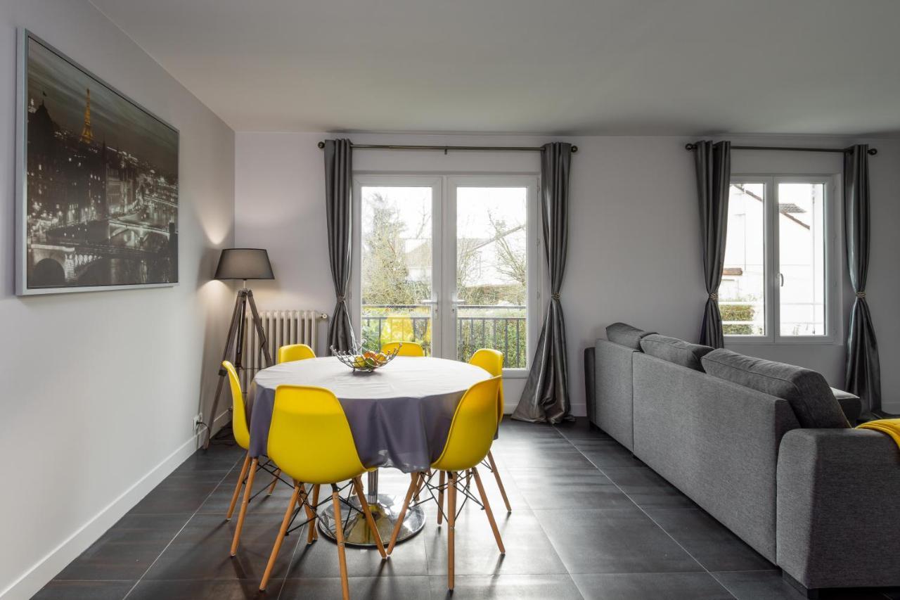 2 Bed House Near Disneyland Paris Montry Exteriör bild